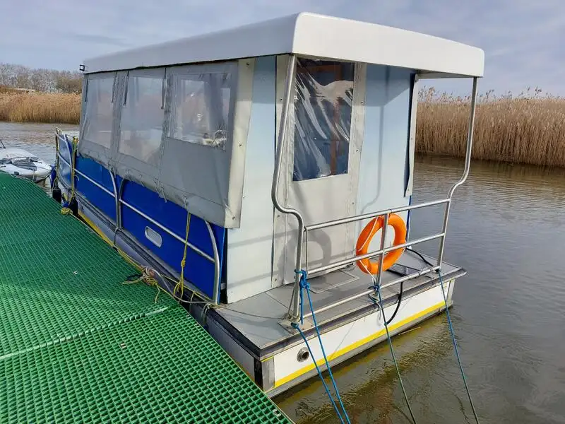 Navă de feribot de vânzare