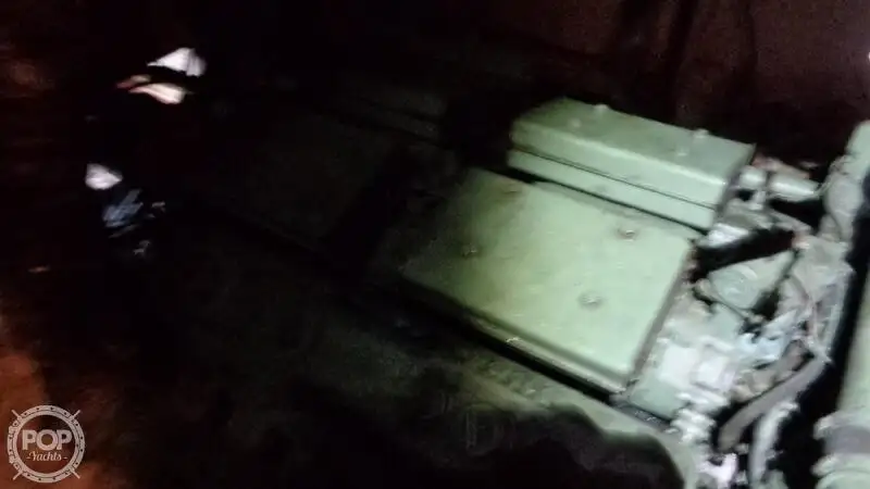 Nava de pescuit tip trauler de vânzare