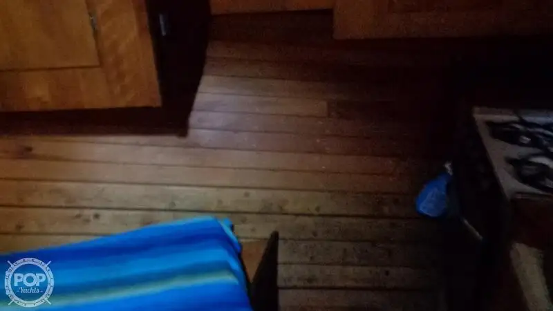 Nava de pescuit tip trauler de vânzare