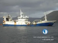 Nava de pescuit tip trauler de vânzare