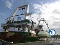 Nava de pescuit tip trauler de vânzare