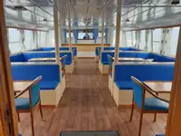 Nava de pasageri de vânzare