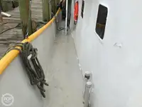 Nava de pescuit tip trauler de vânzare