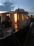 Nava de pescuit tip trauler de vânzare