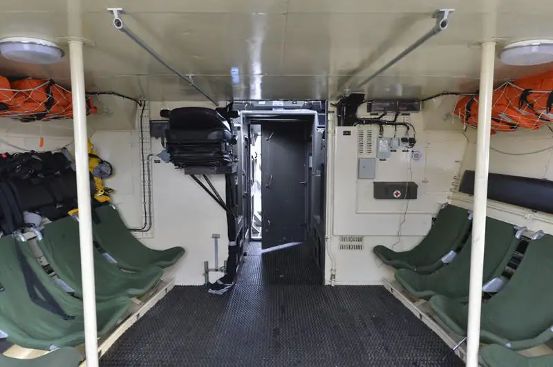 Nave navale / militare de vânzare