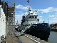 Navă de sondaj de vânzare