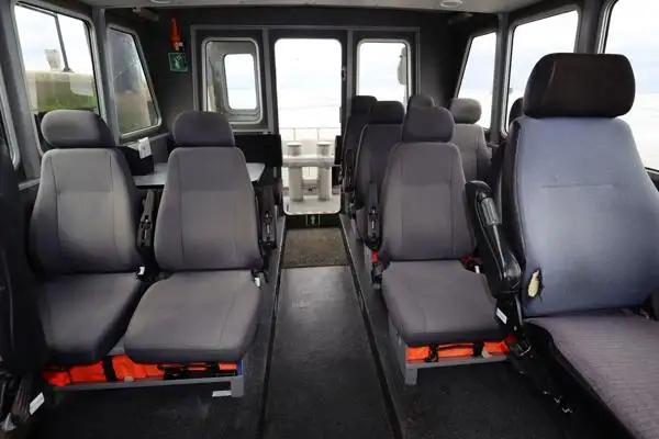 Navă de transport echipaj de vânzare