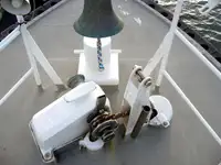 Navă de sondaj de vânzare