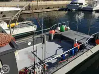 Nava de pescuit tip trauler de vânzare