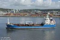 Oil/Chemical tanker de vânzare