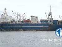 Nava de pescuit tip trauler de vânzare
