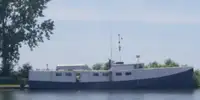 Nava de pescuit tip trauler de vânzare