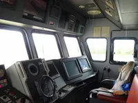 Nava de pescuit cu plase purseine de vânzare