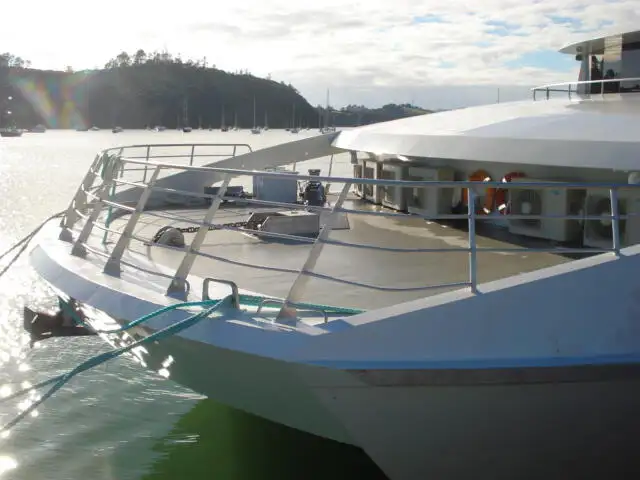 Catamaran de vânzare