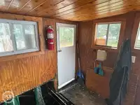 Nava de pescuit tip trauler de vânzare