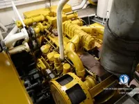 Nava de pescuit cu plase purseine de vânzare