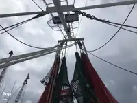 Nava de pescuit tip trauler de vânzare