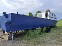 Ambarcațiuni de lucru de vânzare