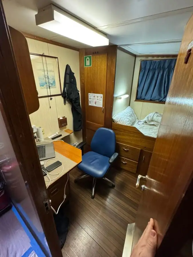 Nava container de vânzare
