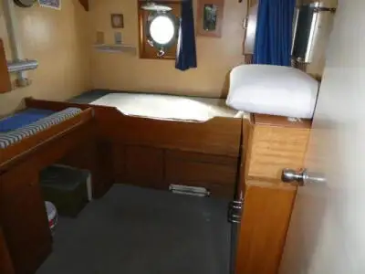 Navă de cercetare de vânzare