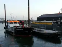 Bărci de lucru de vânzare