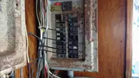 Nava de pescuit tip trauler de vânzare