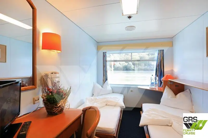 Navă de croazieră de vânzare