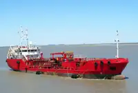 Oil/Chemical tanker de vânzare