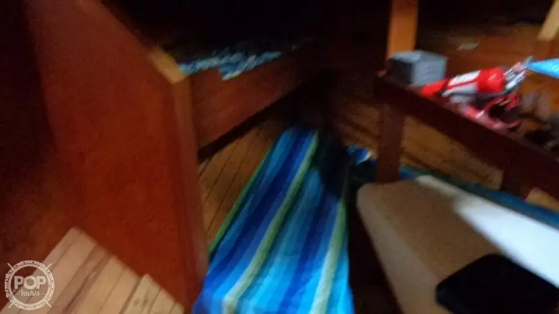 Nava de pescuit tip trauler de vânzare
