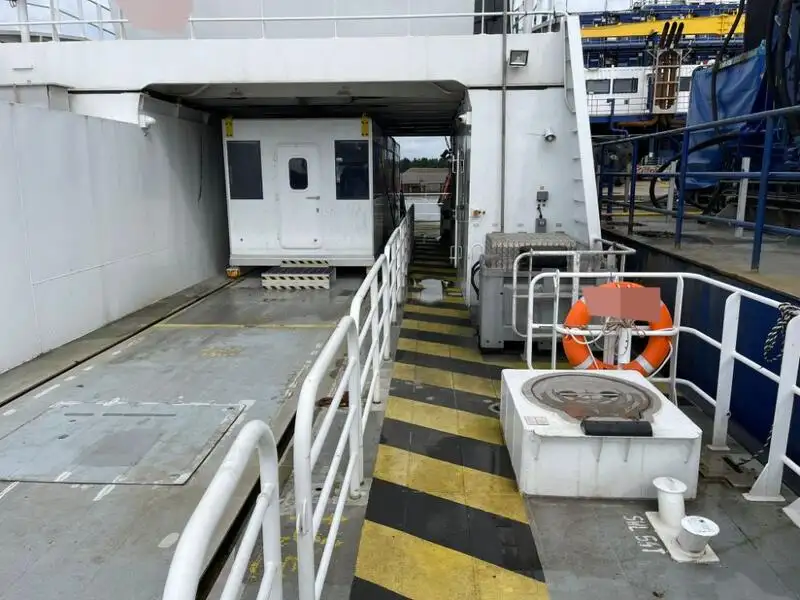Nava container de vânzare
