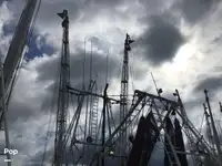 Nava de pescuit tip trauler de vânzare