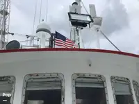 Nava de pescuit tip trauler de vânzare