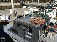 Nava de pescuit tip trauler de vânzare