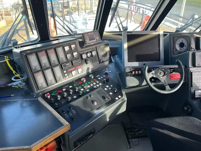 Navă pilot de vânzare