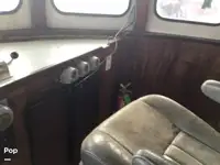 Nava de pescuit tip trauler de vânzare