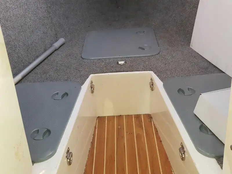 Navă de feribot de vânzare
