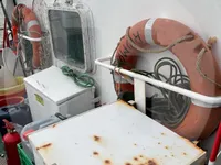 Nava de pescuit cu plase tip traul de vânzare