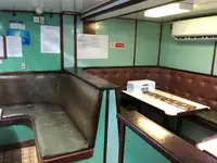 Nava de pescuit tip trauler de vânzare