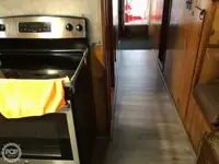 Nava de pescuit tip trauler de vânzare