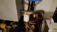 Nava de pescuit tip trauler de vânzare