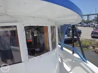 Nava de pescuit tip trauler de vânzare
