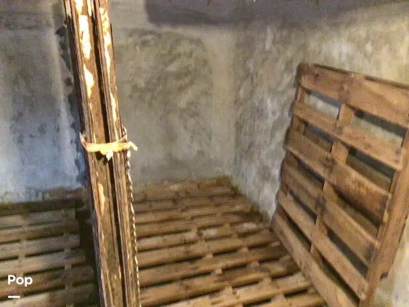 Nava de pescuit tip trauler de vânzare