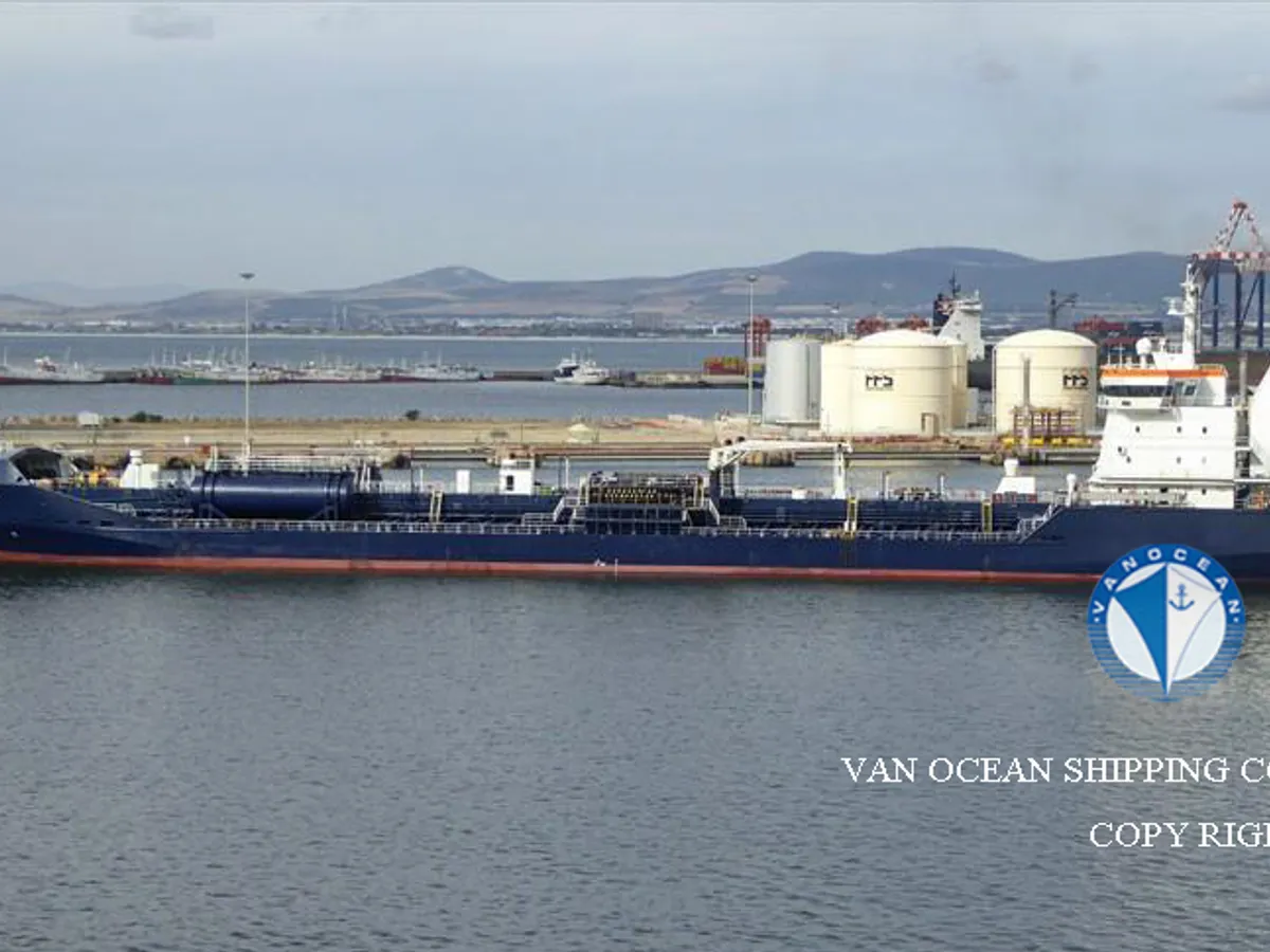 Tanc petrolier / chimic de vânzare