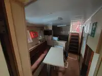 Navă de sondaj de vânzare