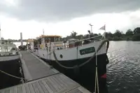 Navă de croazieră de vânzare