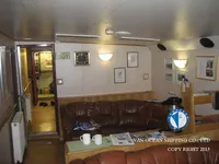 Nava de pescuit tip trauler de vânzare