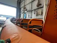 Ambarcațiuni de lucru de vânzare