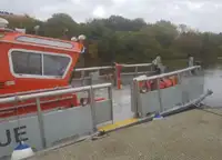 Ambarcațiuni de lucru de vânzare