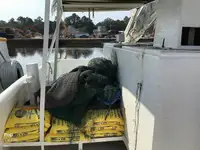 Nava de pescuit tip trauler de vânzare