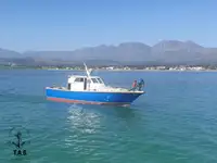 Nava de pescuit tip trauler de vânzare